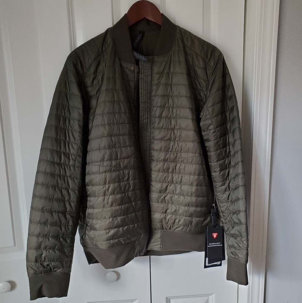 Nwt lululemon switch over bomber